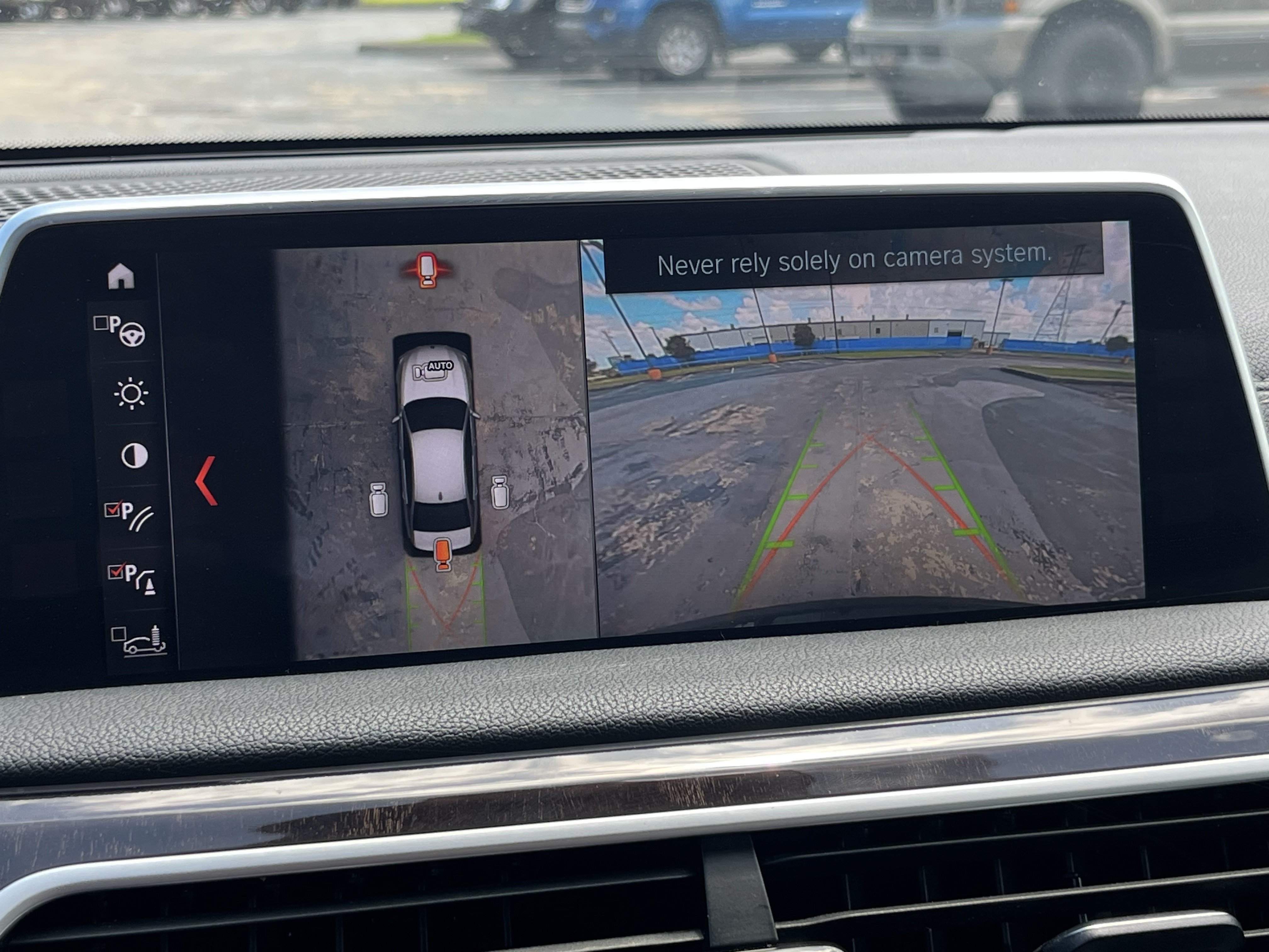 Used 2018 BMW 740i RWD image 7
