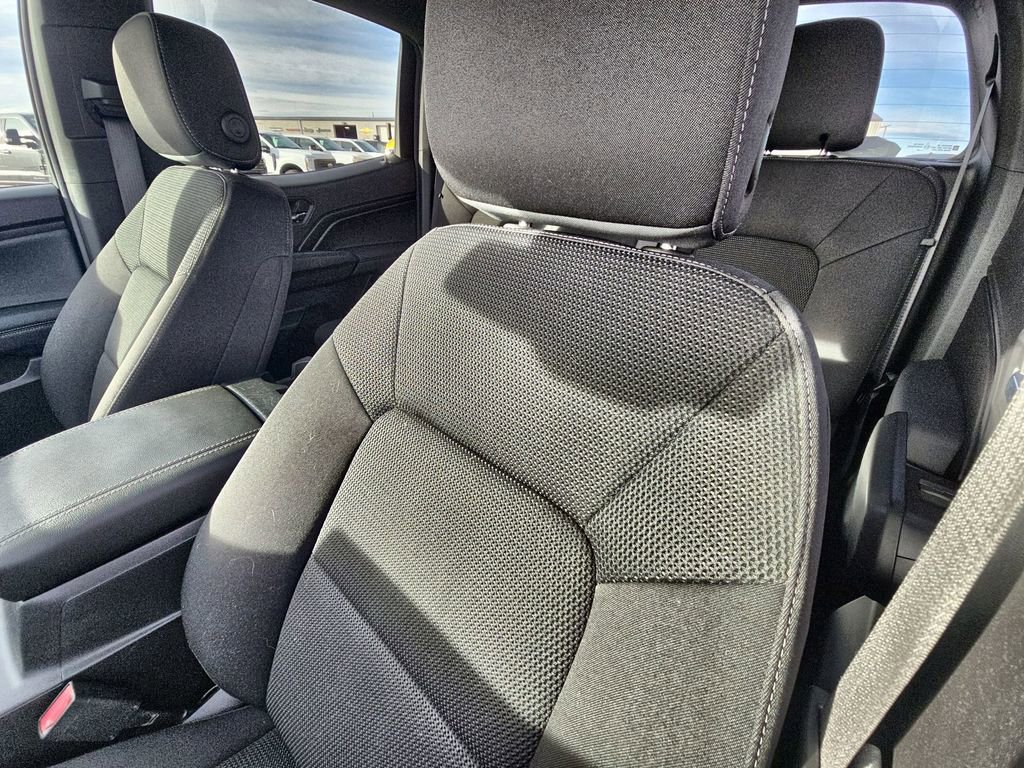 Used 2024 GMC Canyon Elevation w/ Convenience Package image 25