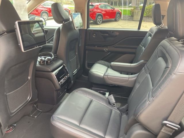 Used 2022 Lincoln Aviator Grand Touring image 21