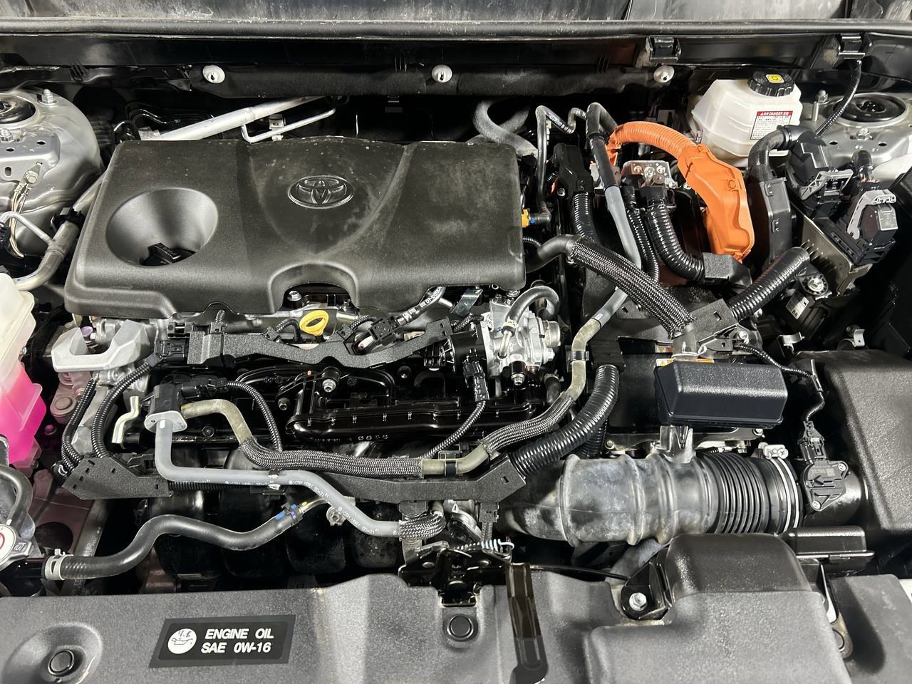 Used 2022 Toyota RAV4 XLE w/ Convenience Package image 11