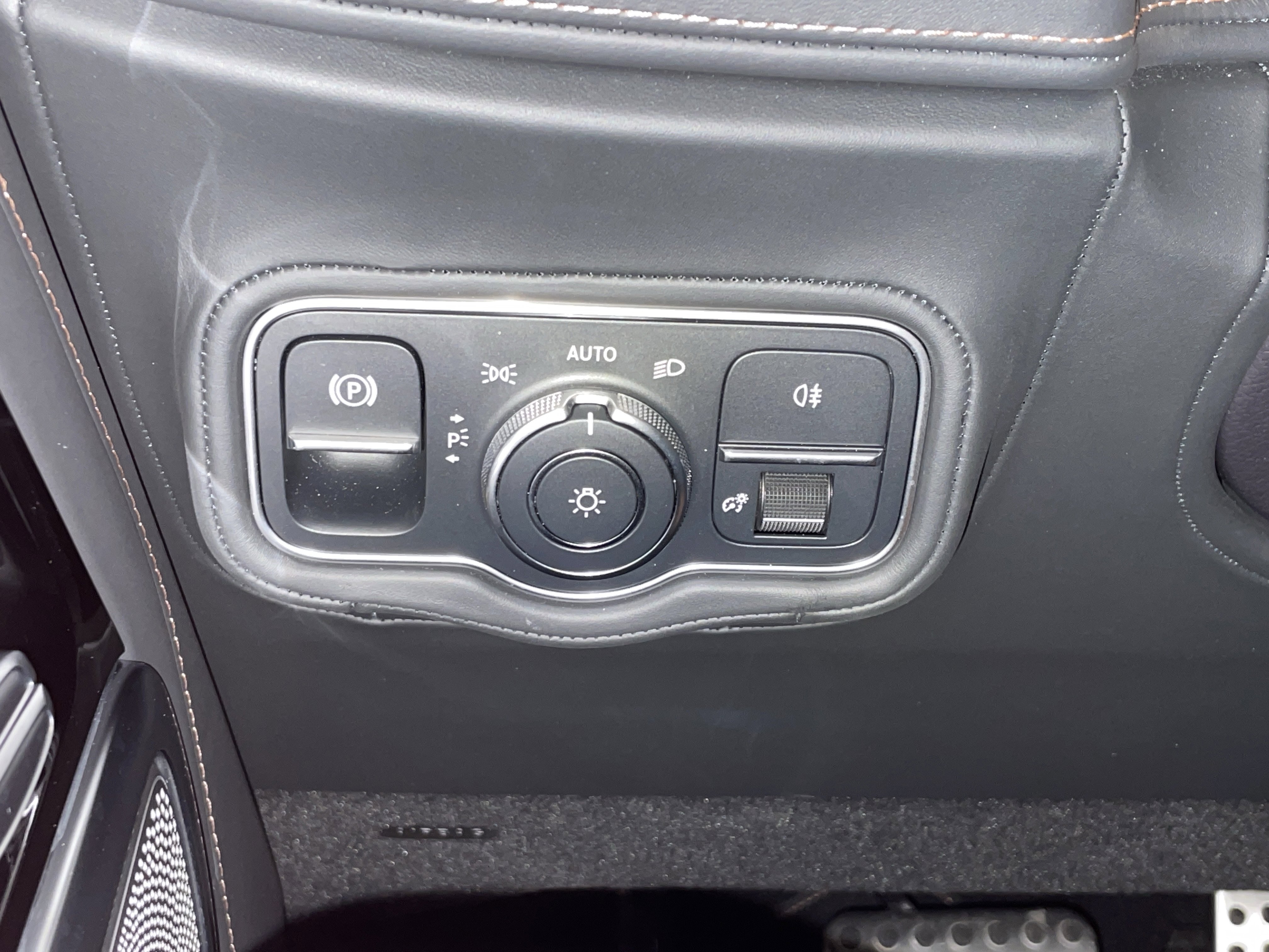 Certified 2025 Mercedes-Benz G 63 AMG 4MATIC image 22