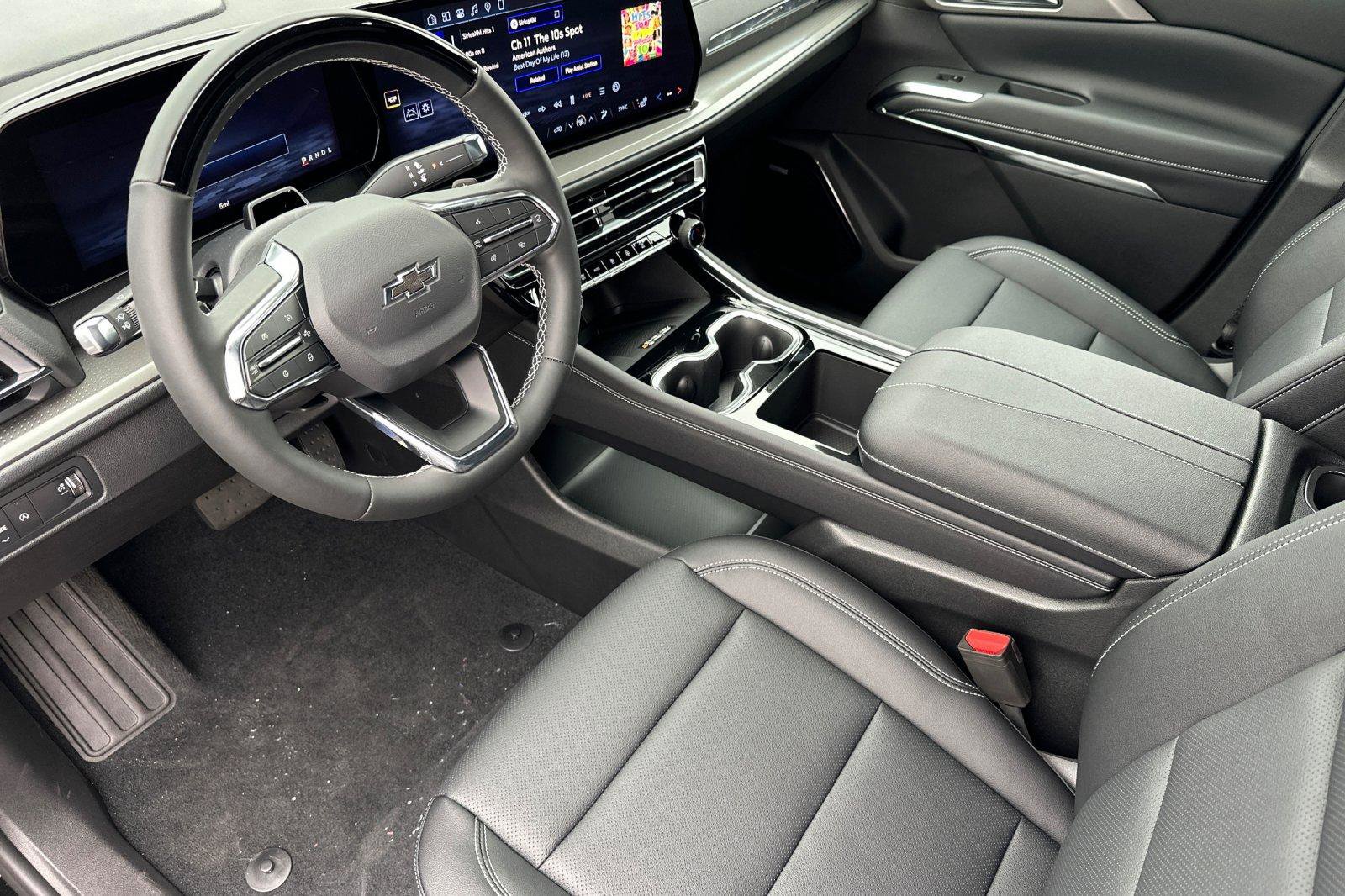 New 2026 Chevrolet Traverse LT w/ Enhanced Driving Package image 12