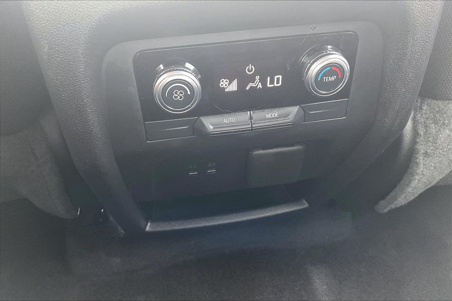 Used 2025 GMC Acadia Elevation FWD image 37