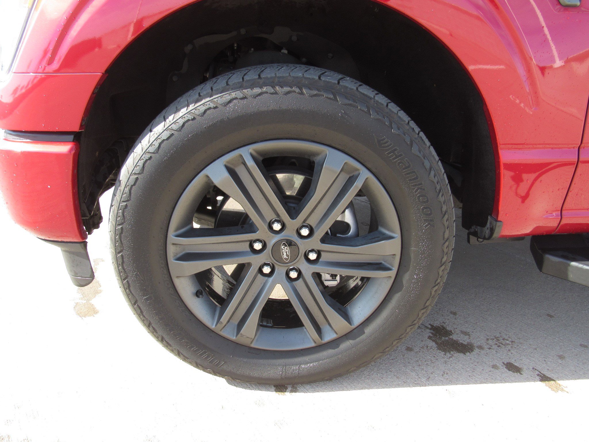 Used 2023 Ford F150 Lariat image 4