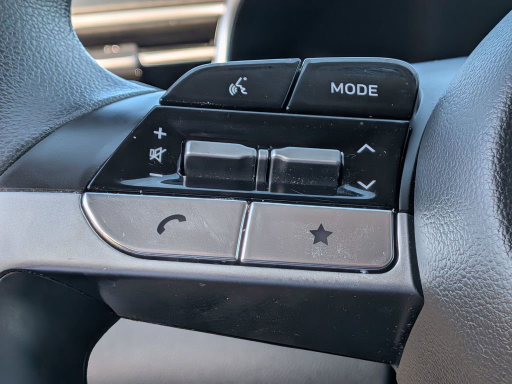 Certified 2024 Hyundai Tucson SEL AWD/4WD image 16