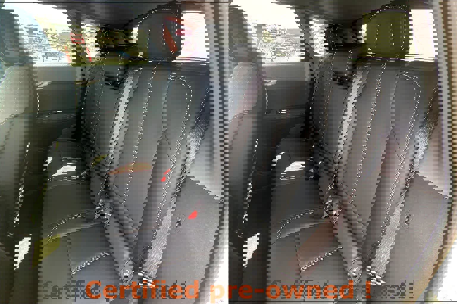 Certified 2025 Cadillac Optiq Sport 1 w/ LPO, ONYX Package image 29