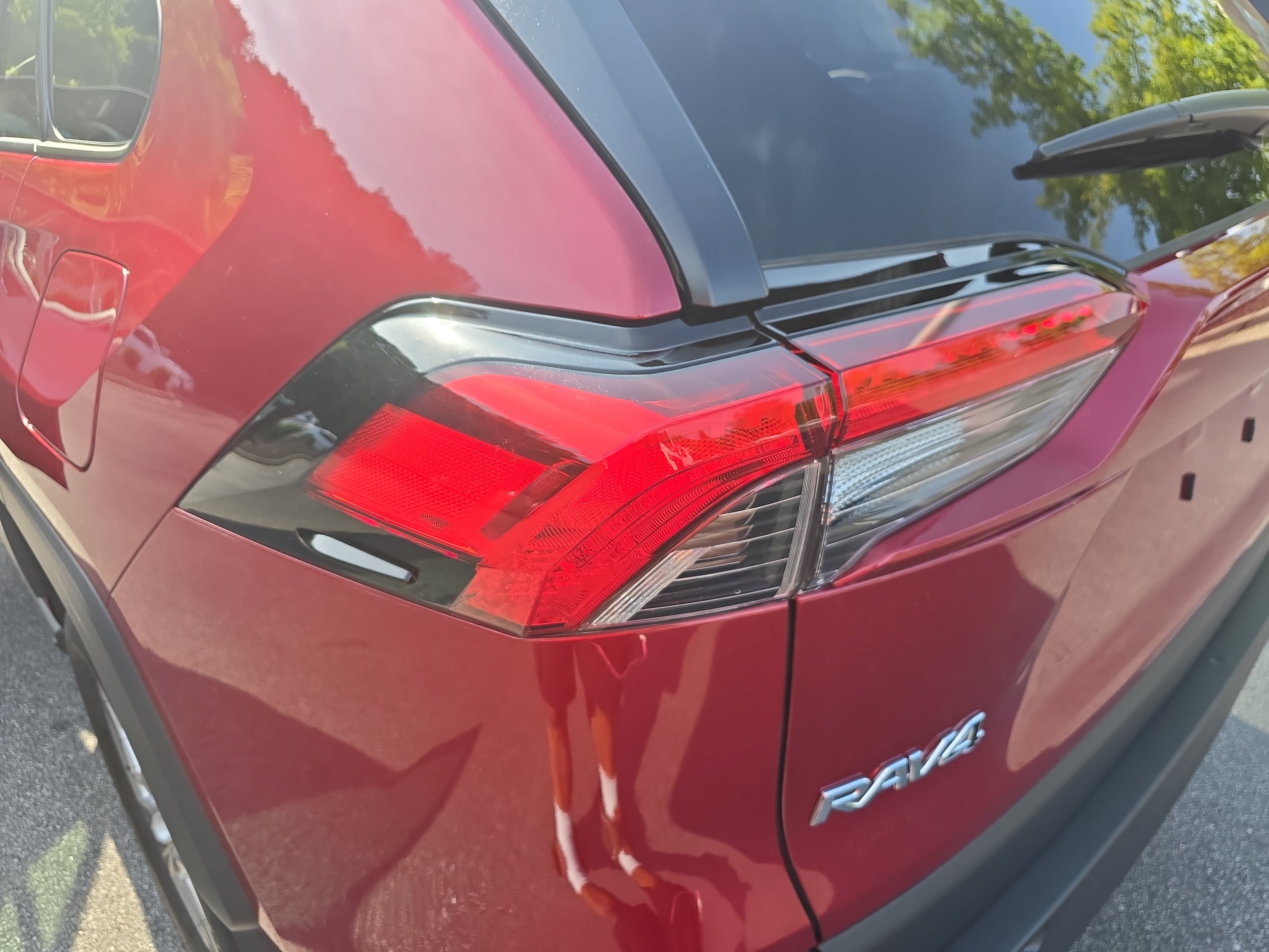 Used 2025 Toyota RAV4 XLE w/ Convenience Package FWD image 35