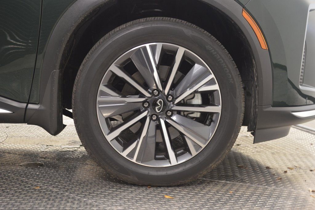 Certified 2026 INFINITI QX60 Luxe image 16