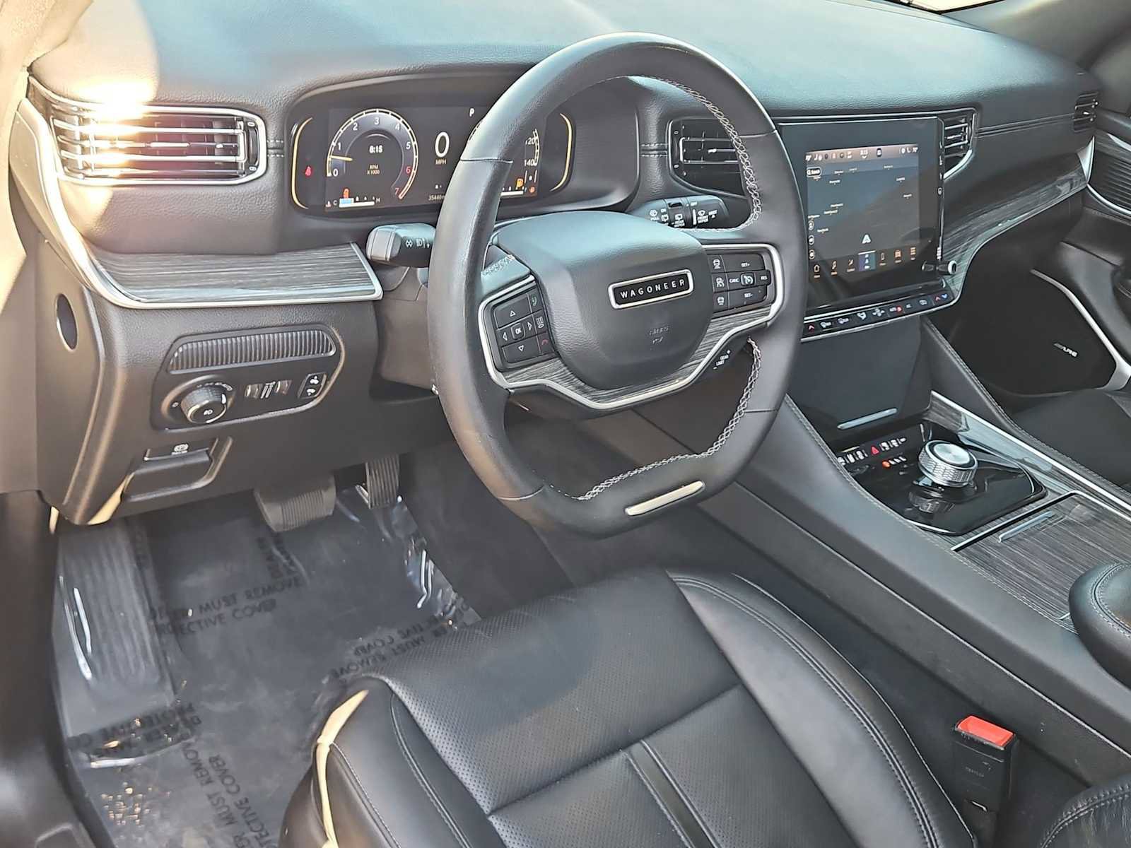 Used 2022 Jeep Wagoneer Series II image 19