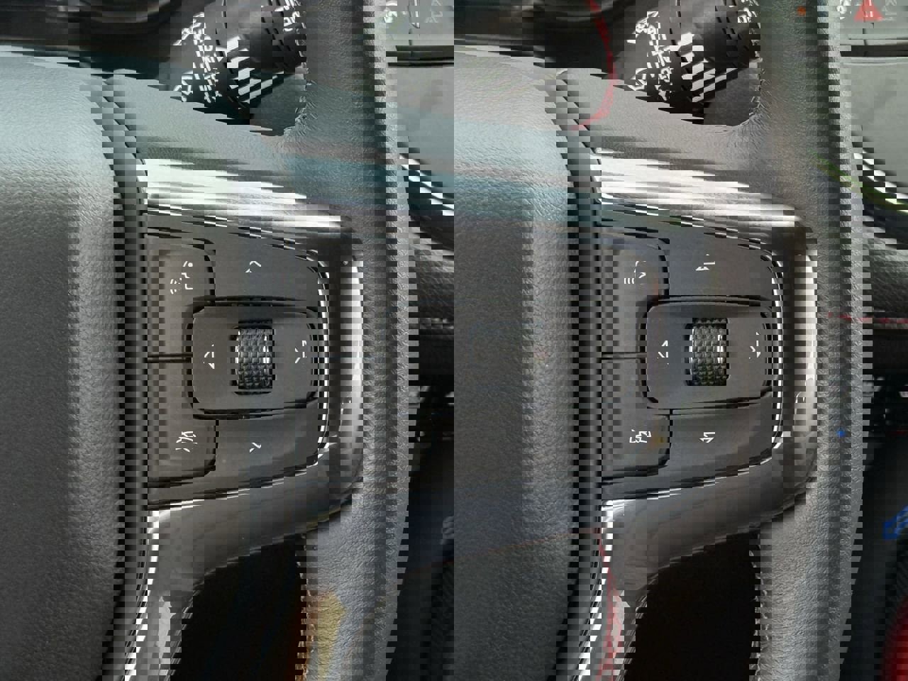 Certified 2022 Chevrolet Blazer RS w/ Enhanced Convenience Package image 14