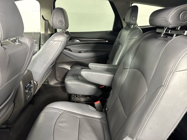 Used 2018 Buick Enclave Essence AWD/4WD image 23