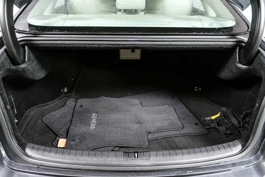 Used 2018 Genesis G80 3.8 w/ Option Group 03 image 33