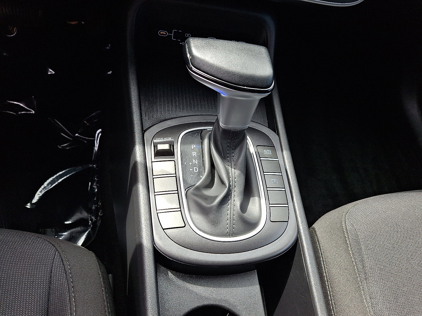 Used 2024 Hyundai Kona SEL FWD image 15