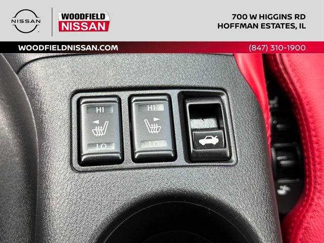 Certified 2024 Nissan Z Performance w/ Floor Mat Package RWD image 35