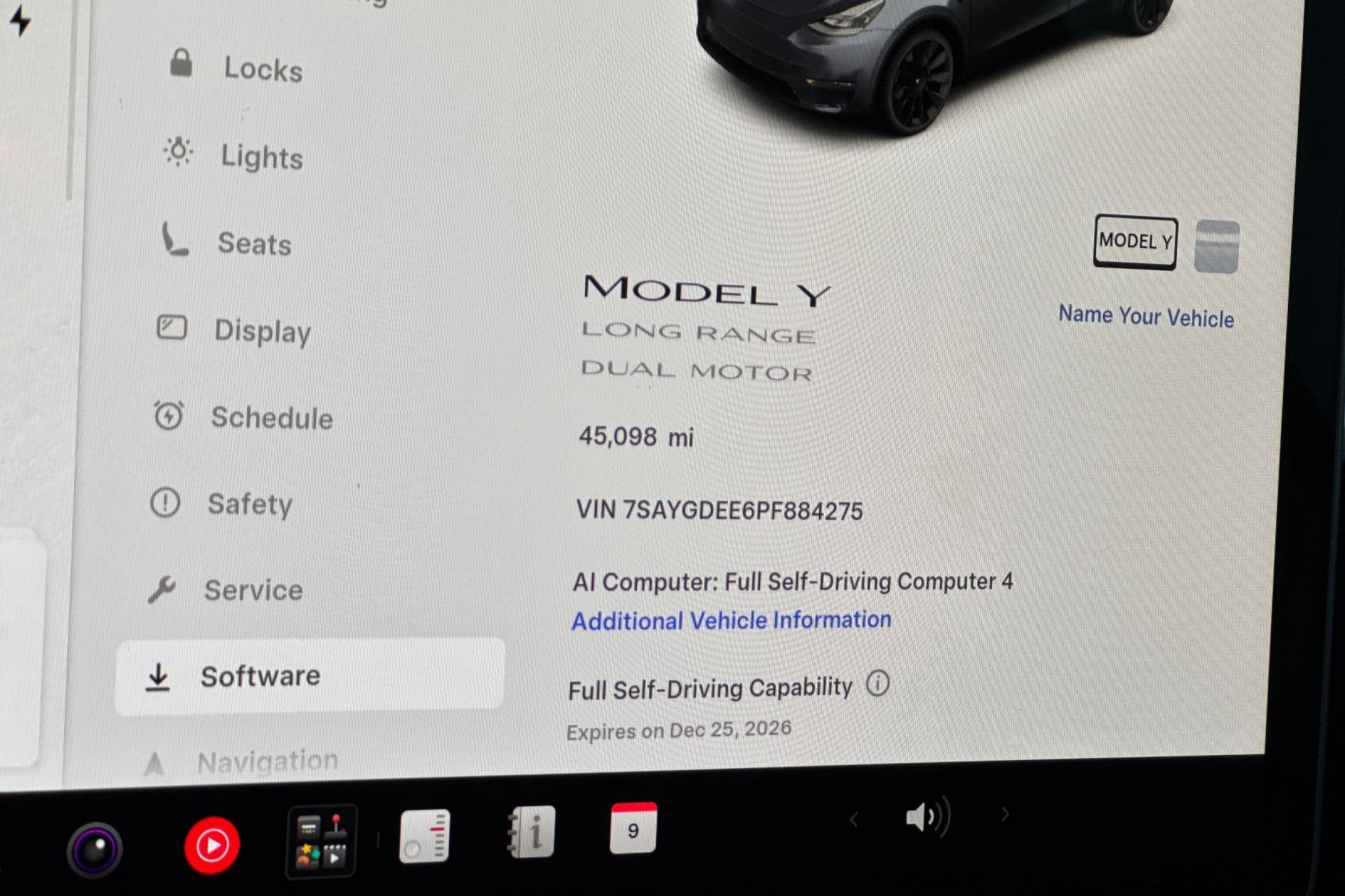 Used 2023 Tesla Model Y Long Range AWD/4WD image 24
