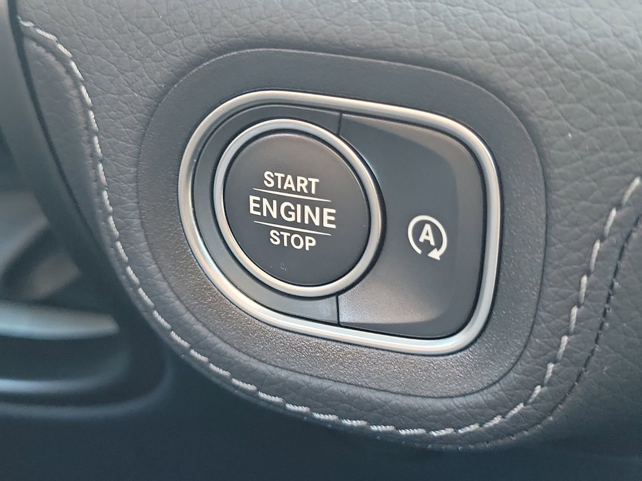 New 2026 Mercedes-Benz GLS 580 4MATIC image 33