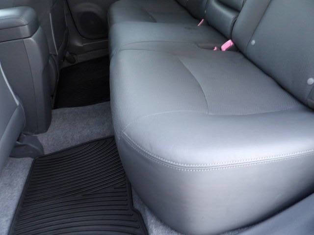 Used 2010 Toyota Prius Five image 24