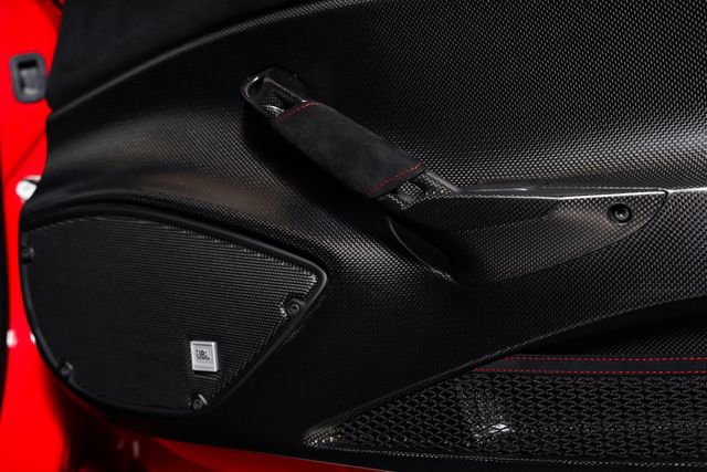 Used 2019 Ferrari 488 Pista Coupe RWD image 71