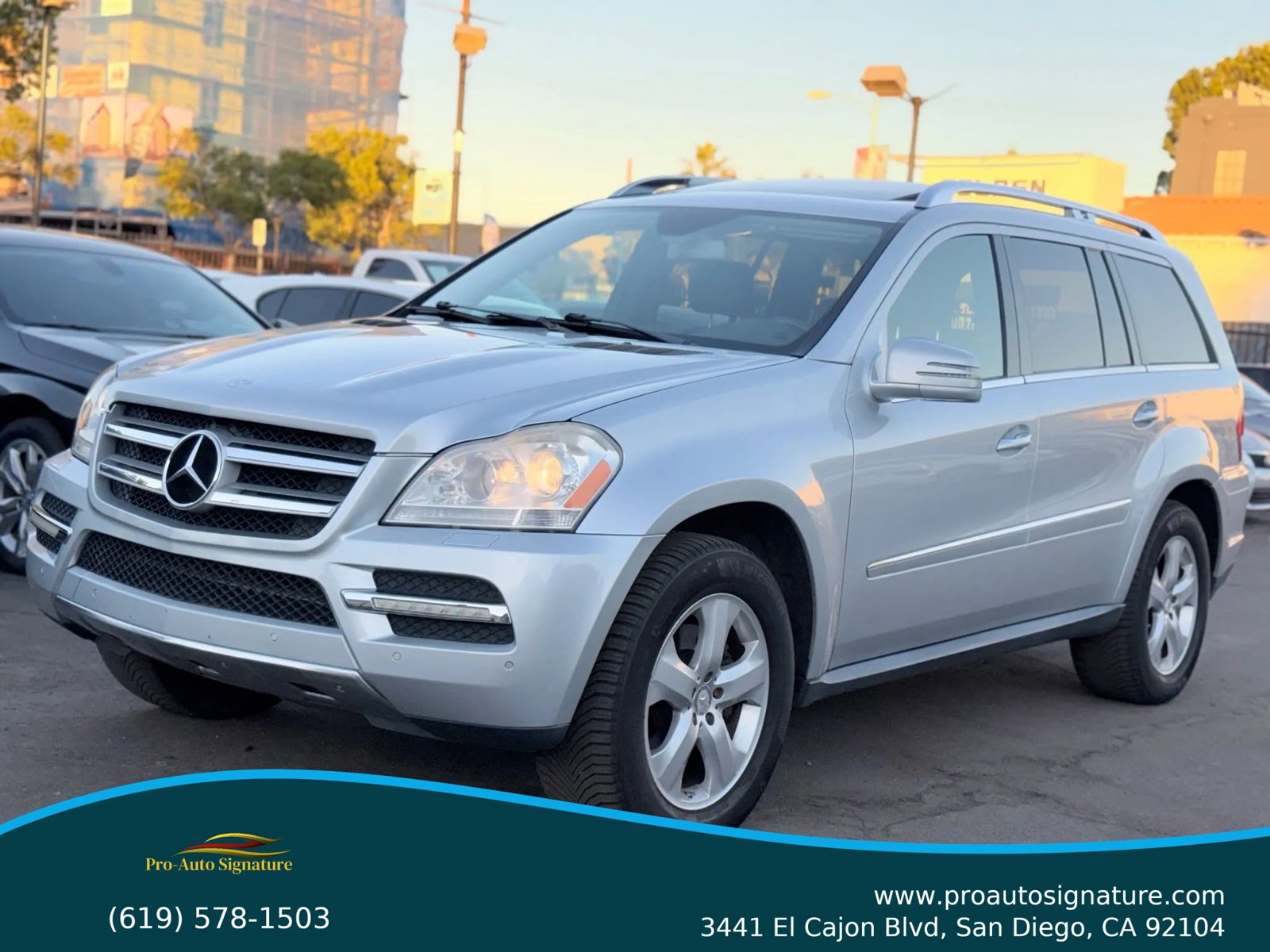 Used 2012 Mercedes-Benz GL 450 4MATIC image 1