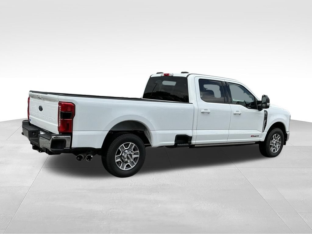 New 2026 Ford F250 Lariat RWD image 11
