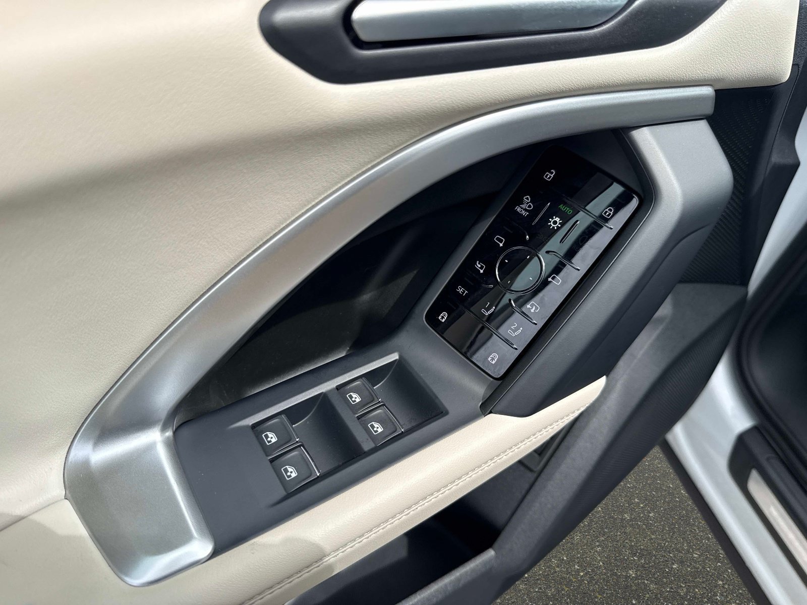 Certified 2025 Audi Q5 Premium Plus AWD/4WD image 18