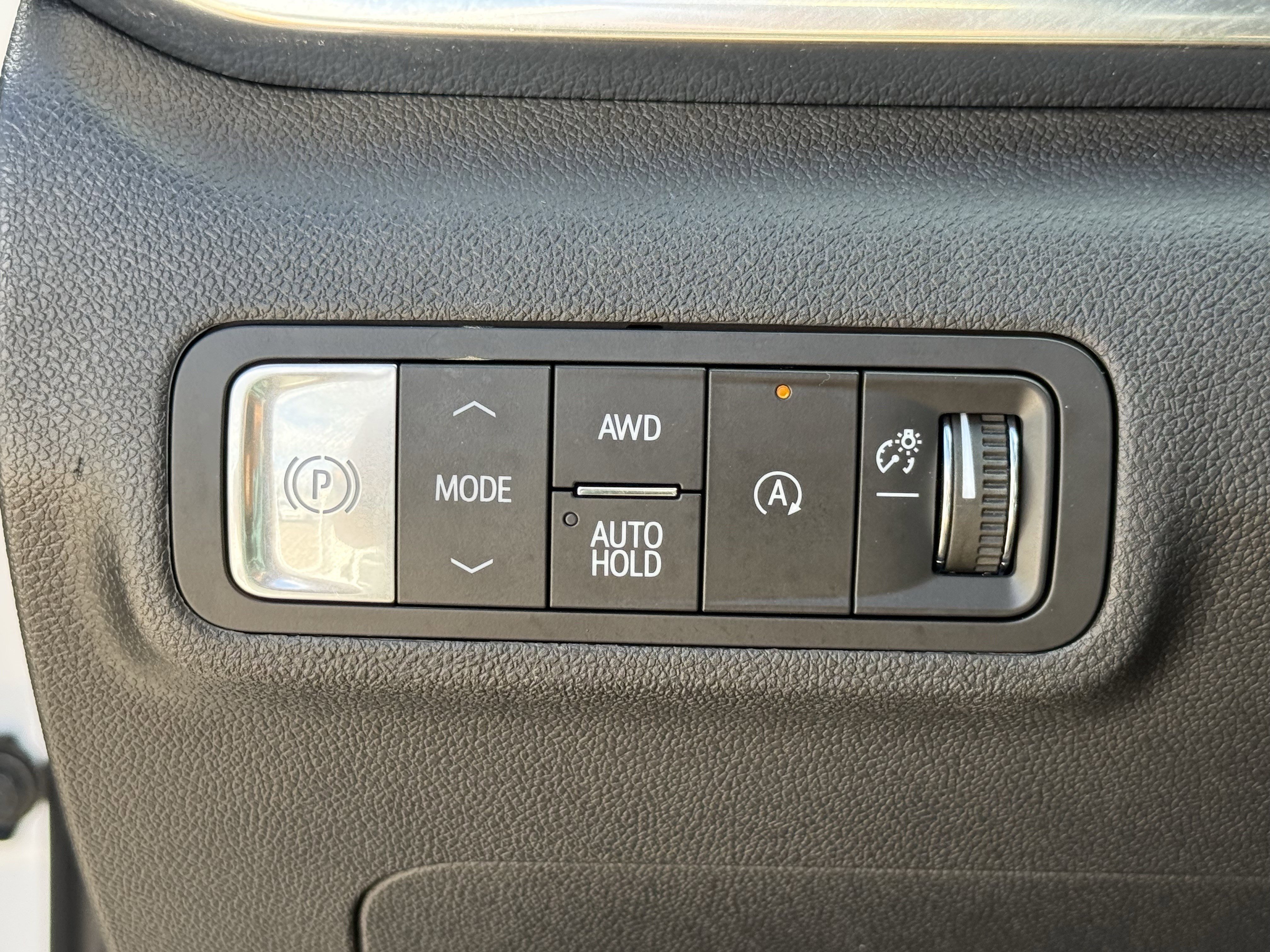 Used 2026 GMC Terrain Elevation image 25