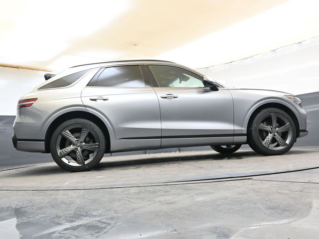 Used 2025 Genesis GV70 2.5T w/ Sport Prestige Package image 34