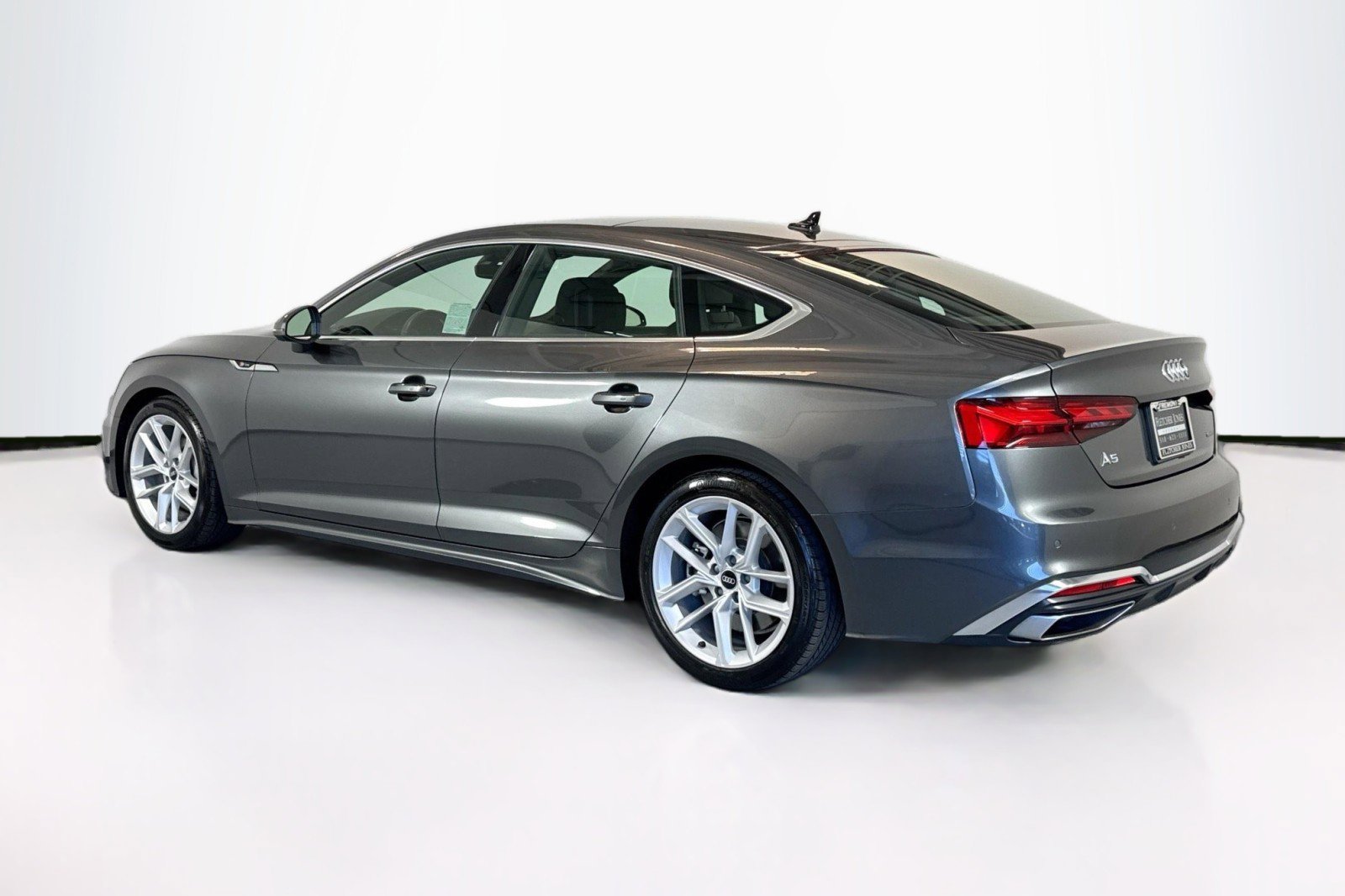 Used 2023 Audi A5 2.0T Premium Plus w/ Premium Plus image 7