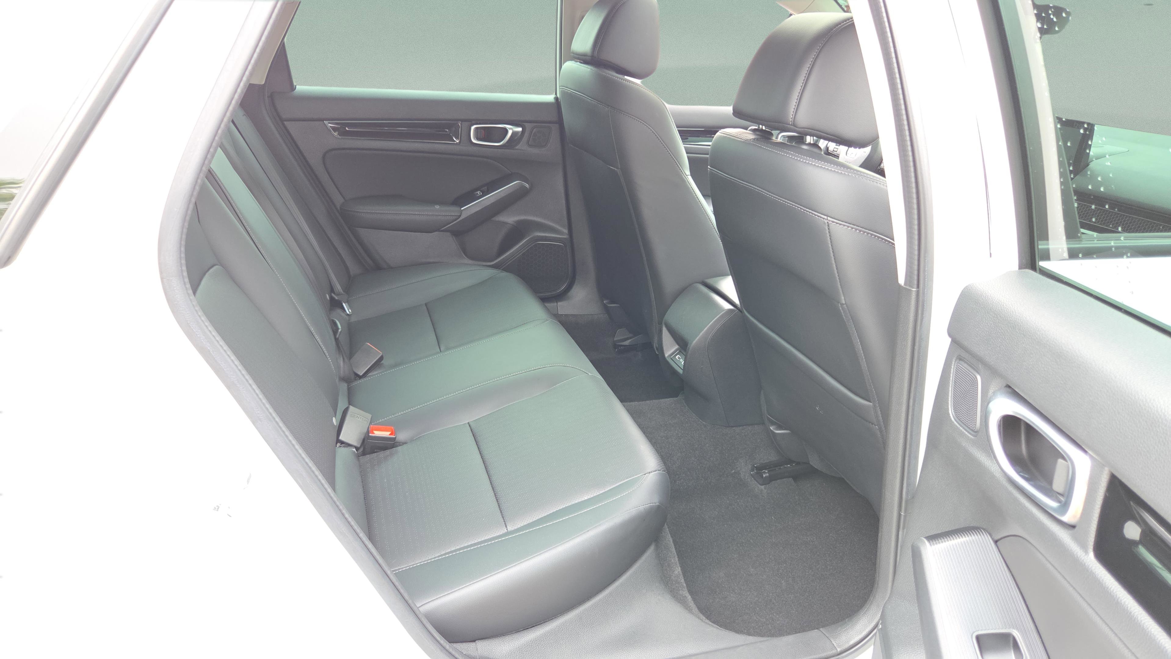 Used 2023 Honda Civic Touring image 22