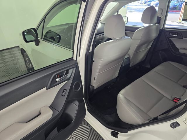 Used 2017 Subaru Forester 2.5i Limited image 15