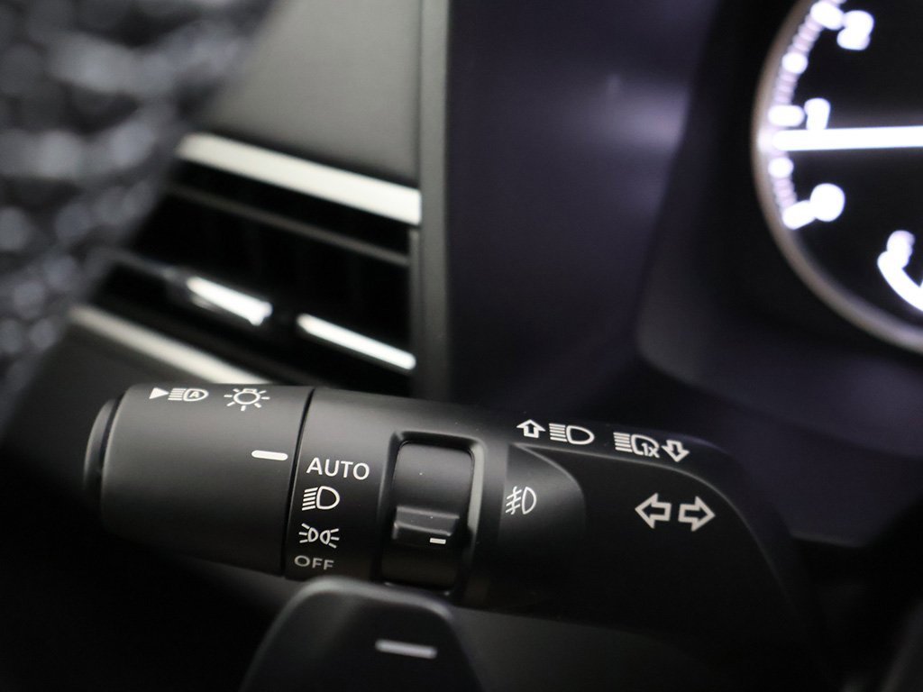 New 2025 Mitsubishi Outlander SE image 46