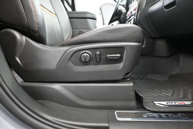 Used 2020 GMC Sierra 1500 AT4 w/ AT4 Premium Package AWD/4WD image 56