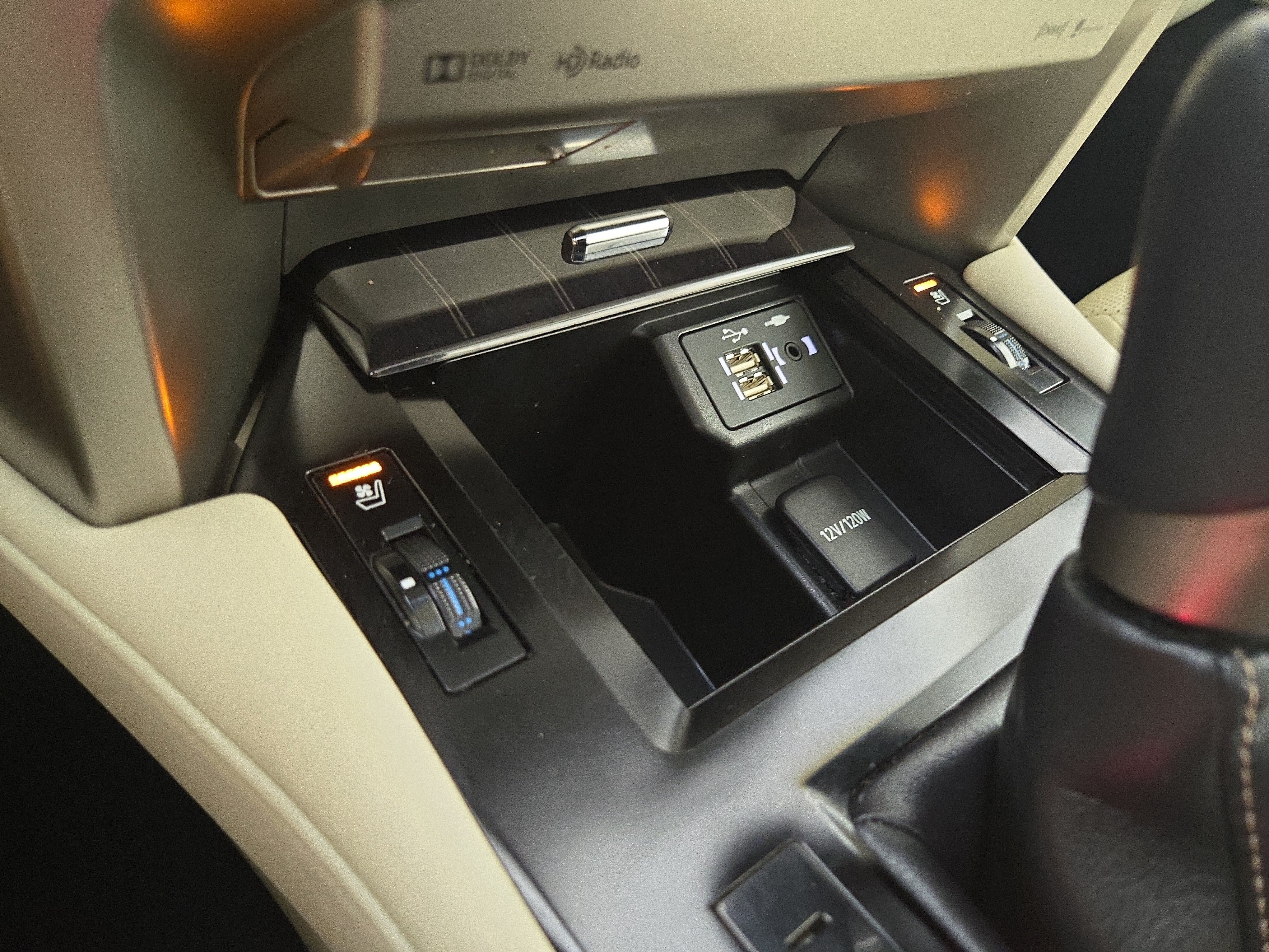 Used 2020 Lexus GX 460 Premium w/ Premium Package AWD/4WD image 28