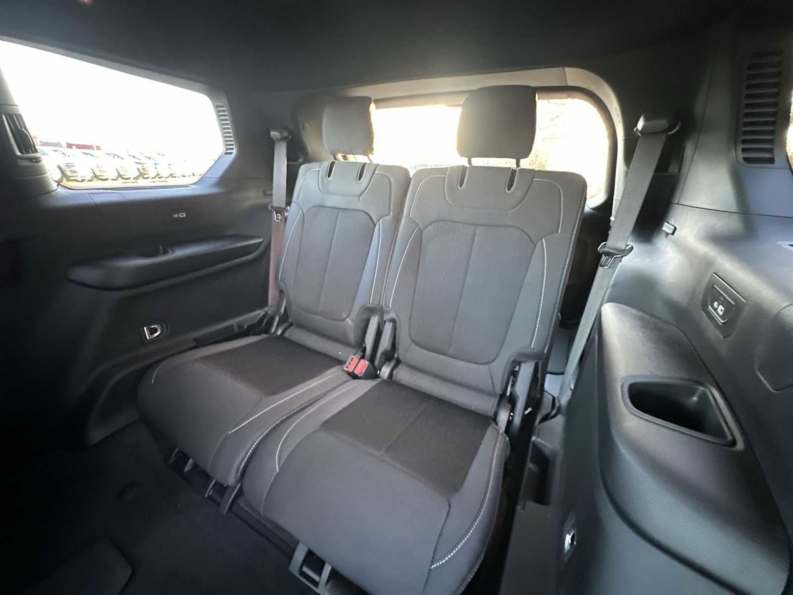 New 2025 Jeep Grand Cherokee L Laredo w/ Luxury Tech Group I image 24