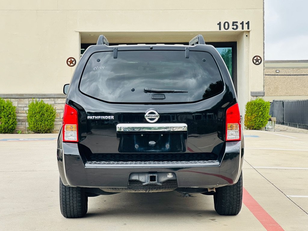 Used 2012 Nissan Pathfinder S RWD image 8