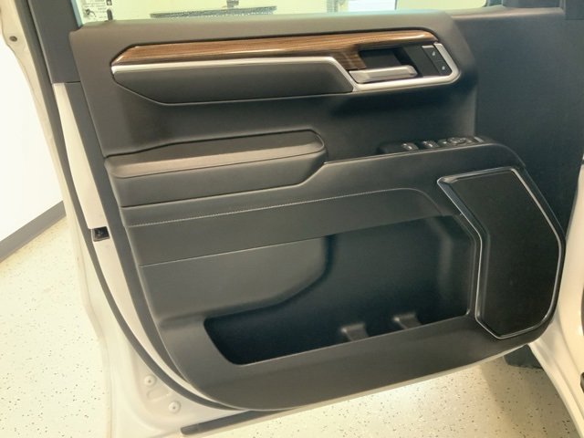 Used 2023 Chevrolet Silverado 1500 RST w/ Z71 Off-Road Package image 37