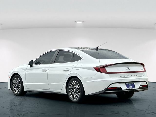 Used 2021 Hyundai Sonata Limited w/ Cargo Package image 4