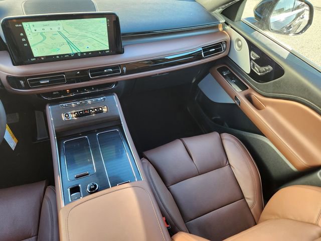 New 2026 Lincoln Aviator Reserve w/ Luxury Package image 12