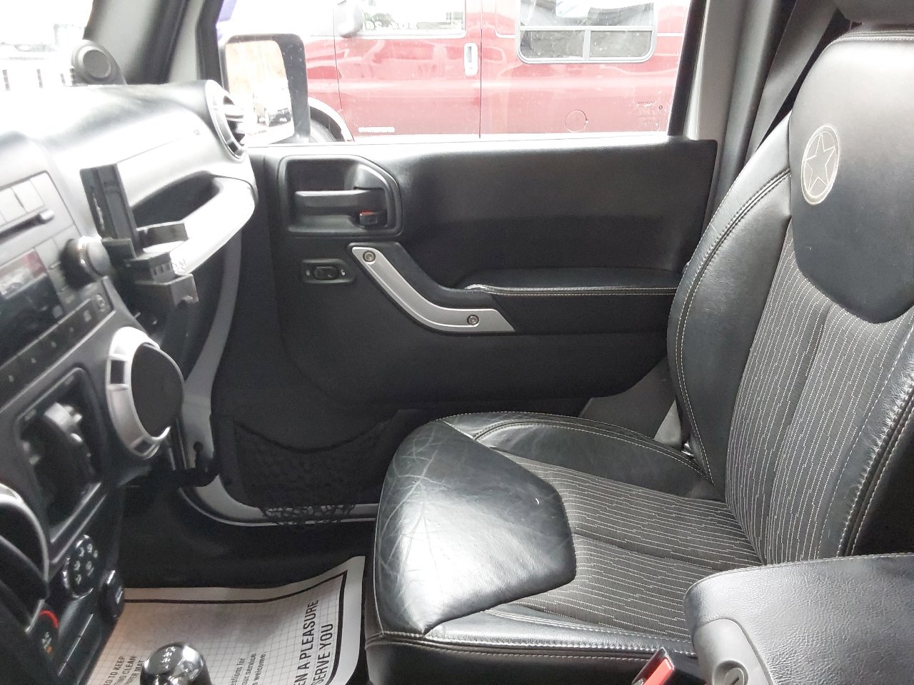 Used 2013 Jeep Wrangler Unlimited Sport image 12