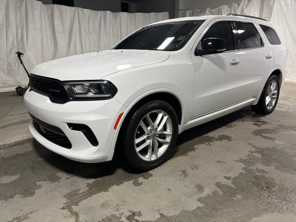 Used 2024 Dodge Durango GT RWD image 3