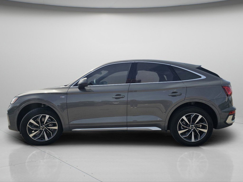 Used 2023 Audi Q5 2.0T Premium w/ Convenience Package AWD/4WD image 21