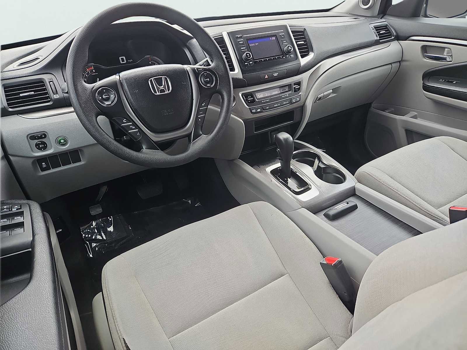 Used 2016 Honda Pilot LX image 11