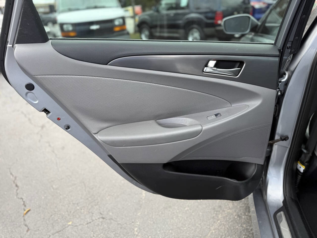 Used 2014 Hyundai Sonata Limited w/ Panoramic Sunroof Package 02 image 13