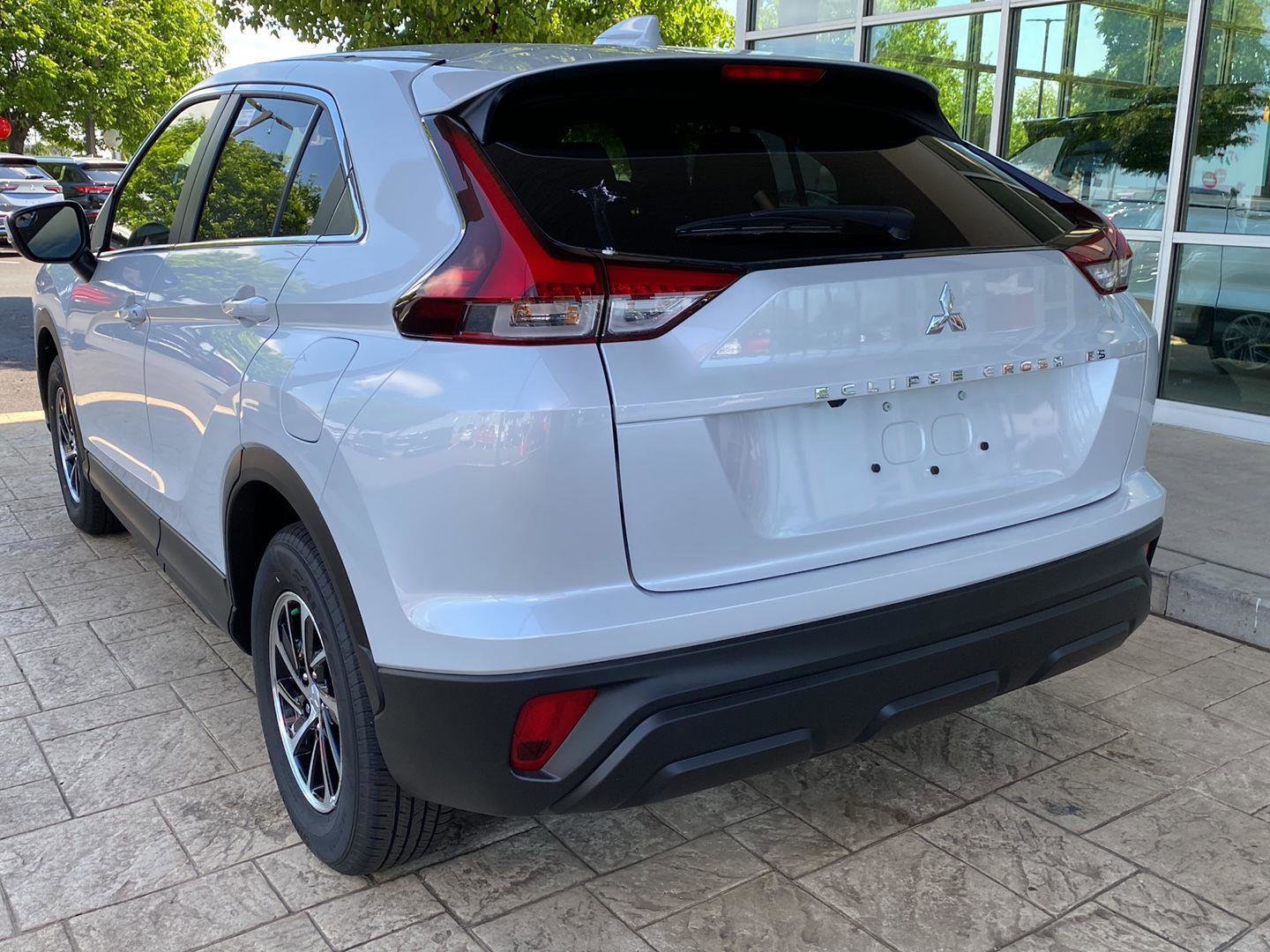 New 2026 Mitsubishi Eclipse Cross ES AWD/4WD image 5