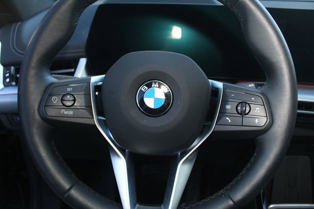 Used 2025 BMW X1 xDrive28i w/ Technology Package image 16