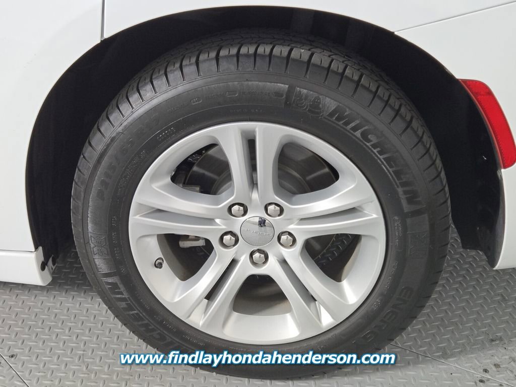 Used 2023 Dodge Charger SXT w/ Cold Weather Package image 10