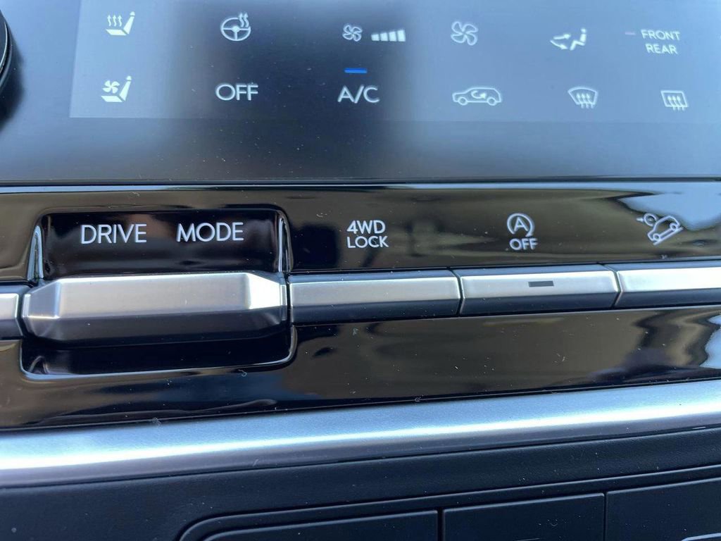 New 2026 Hyundai Santa Fe Limited AWD/4WD image 31