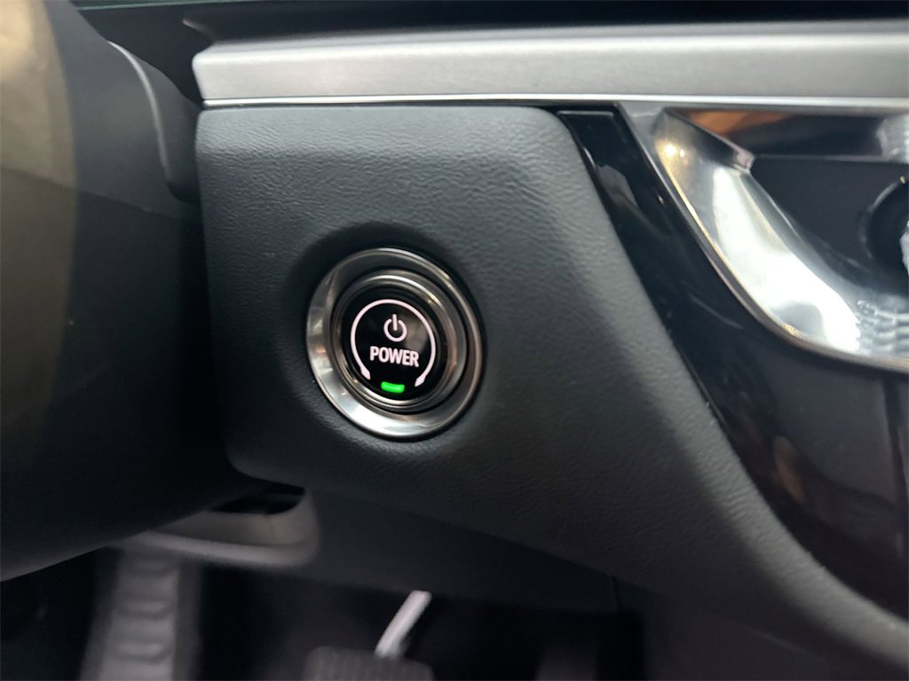 Used 2024 Cadillac Lyriq Luxury image 22