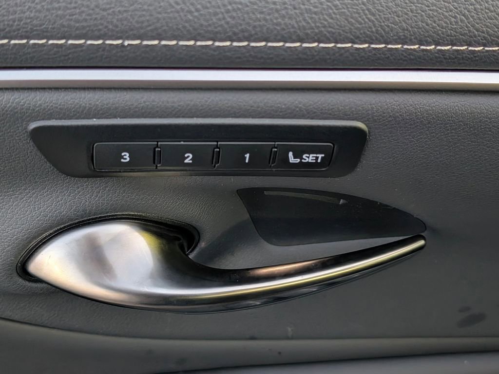 Used 2024 Lexus ES 300h w/ Premium Package image 23