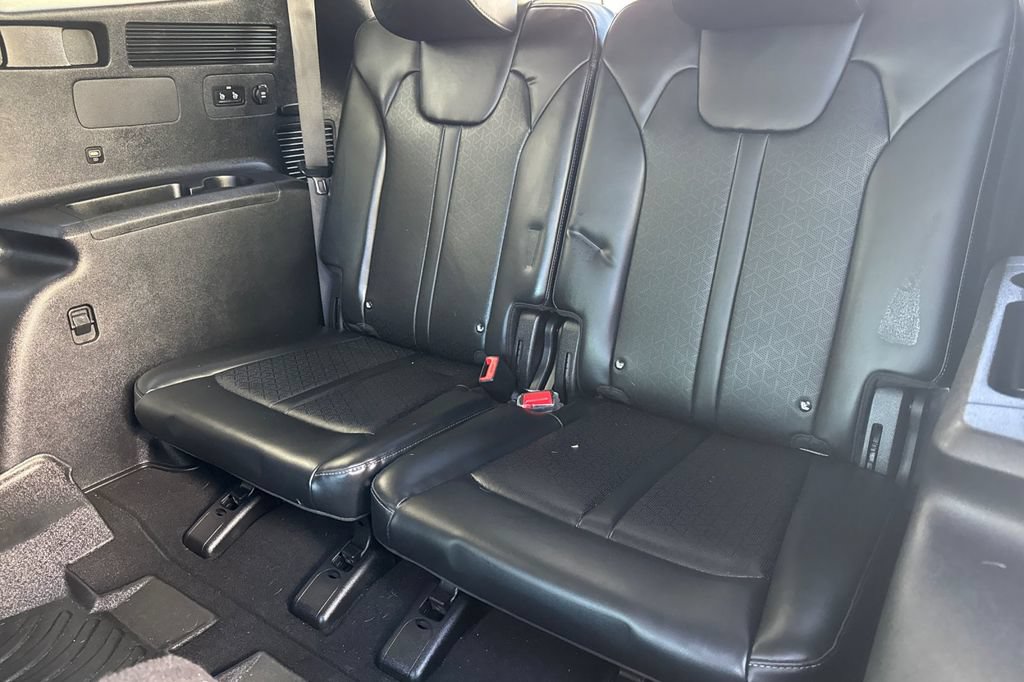 Used 2023 Kia Sorento EX AWD/4WD image 15